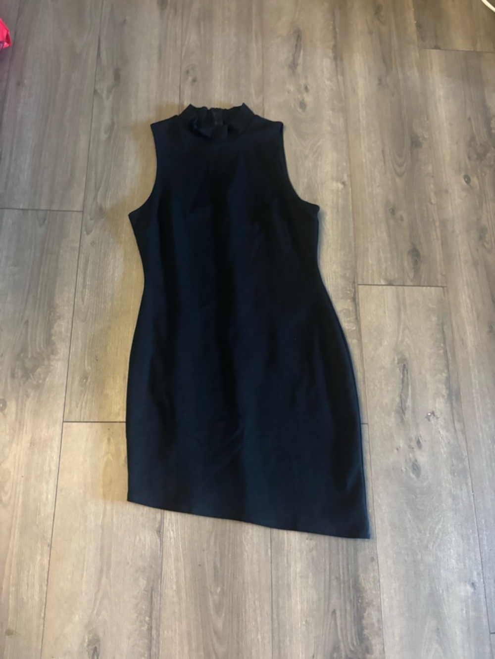 Sleeveless Black Mock Neck Sheath Dress